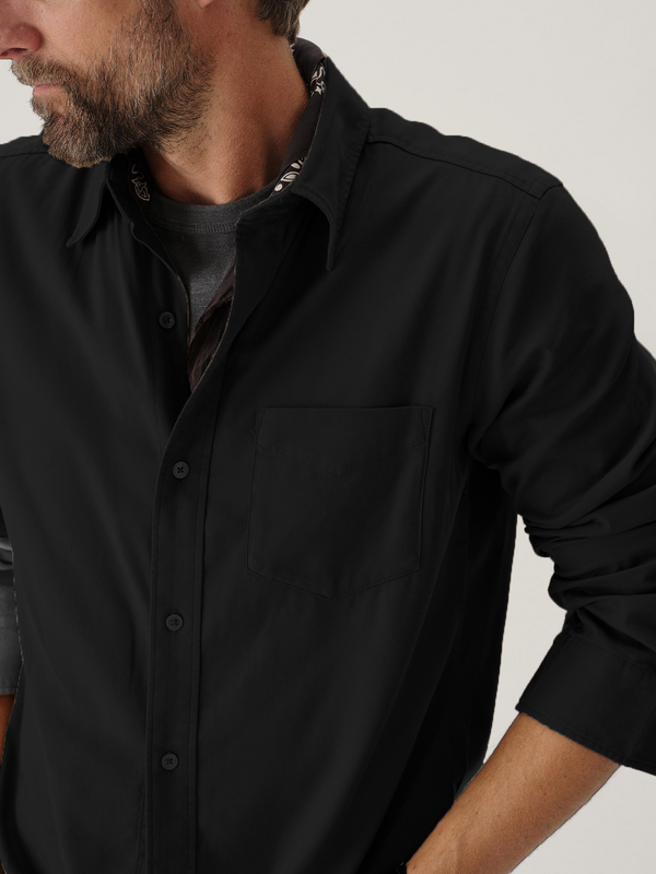 Men's everyday draped twill single pocket shirt